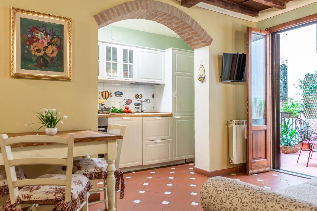 Romantic Florence Luaran gambar